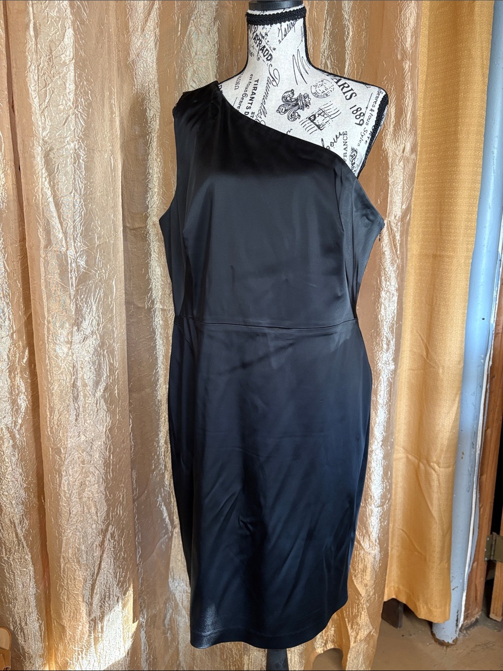 Calvin Klein One-Shoulder Black Cocktail Dress